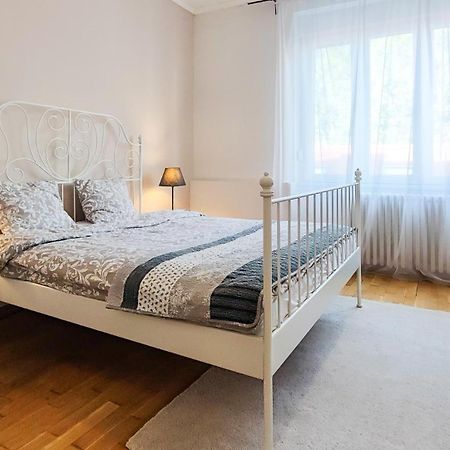Filinhome Stefanovica Suite 7 Novi Sad Bagian luar foto