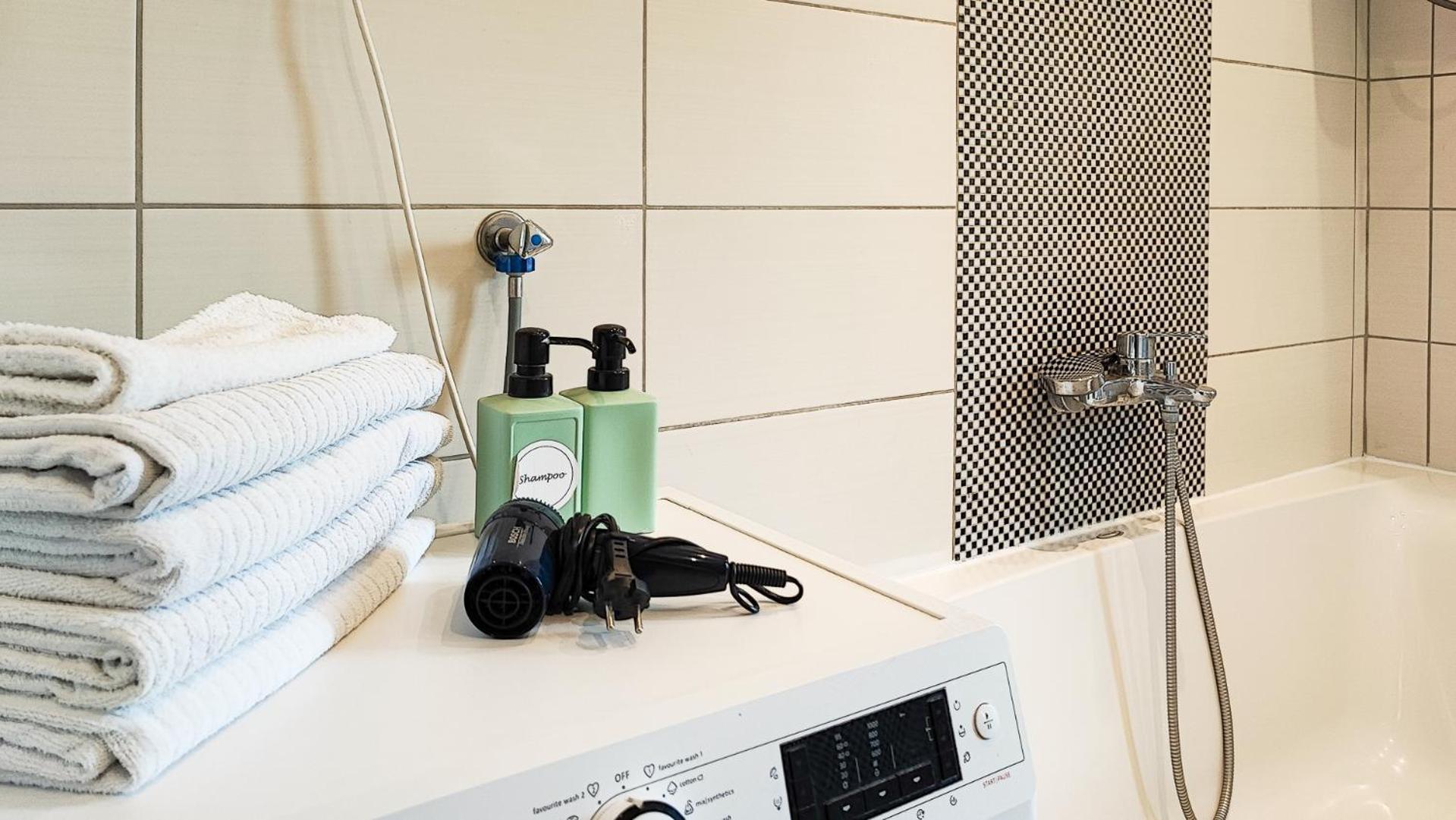 Filinhome Stefanovica Suite 7 Novi Sad Bagian luar foto