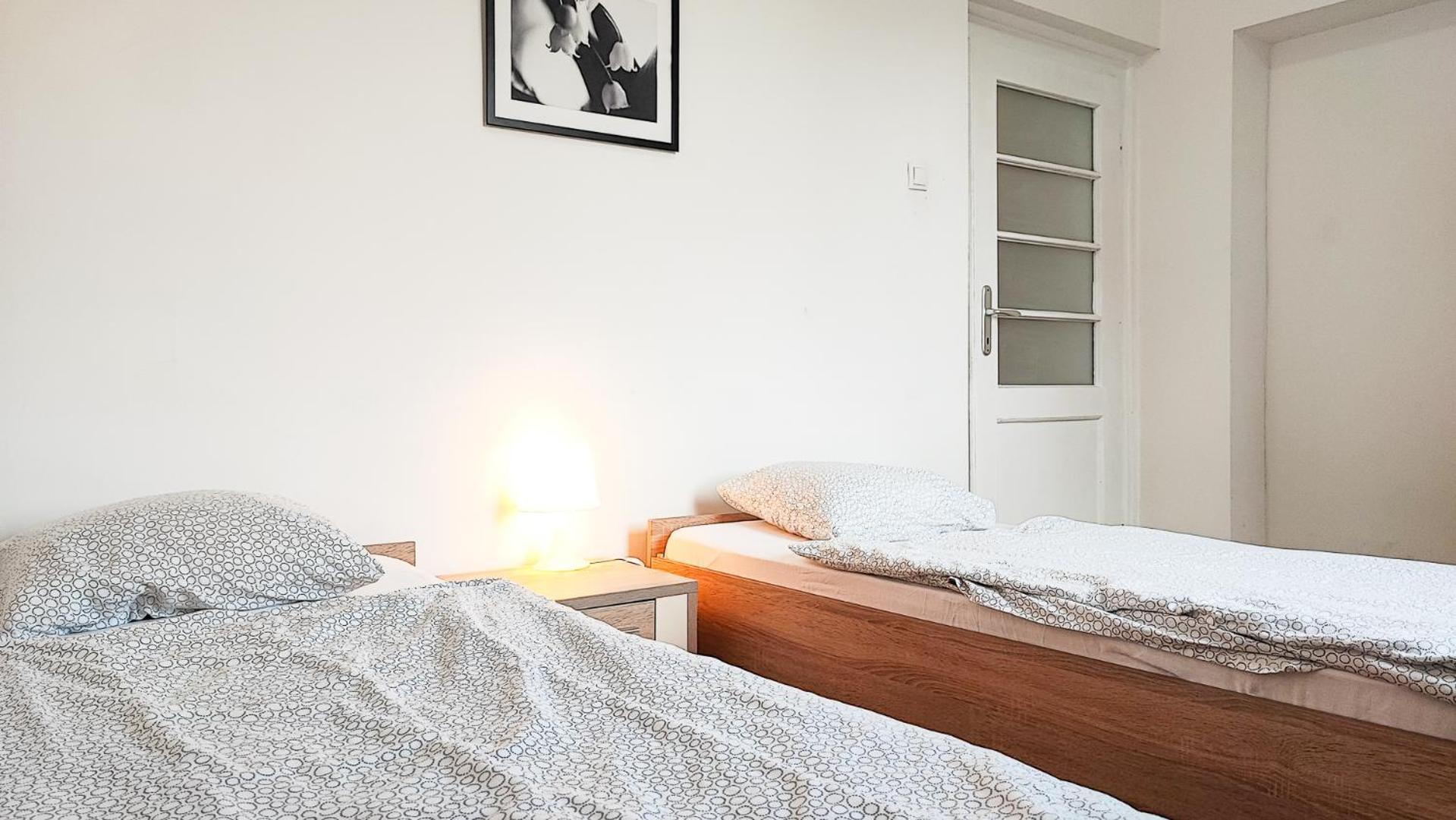 Filinhome Stefanovica Suite 7 Novi Sad Bagian luar foto
